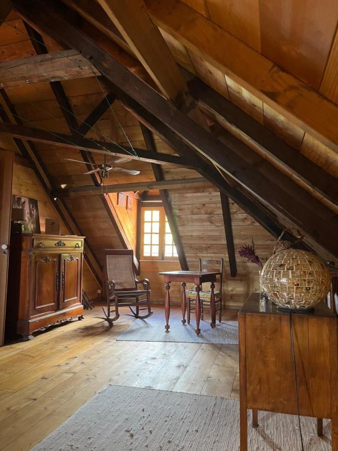 Habitation La Reine Du Camp Chambres D'Hotes Saint-Claude Ngoại thất bức ảnh
